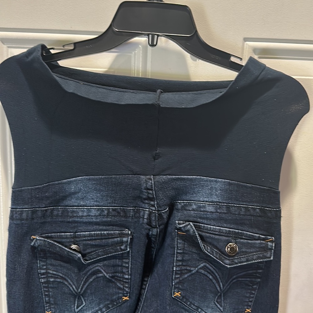 Bella Vida Maternity - Picture 9 of 13